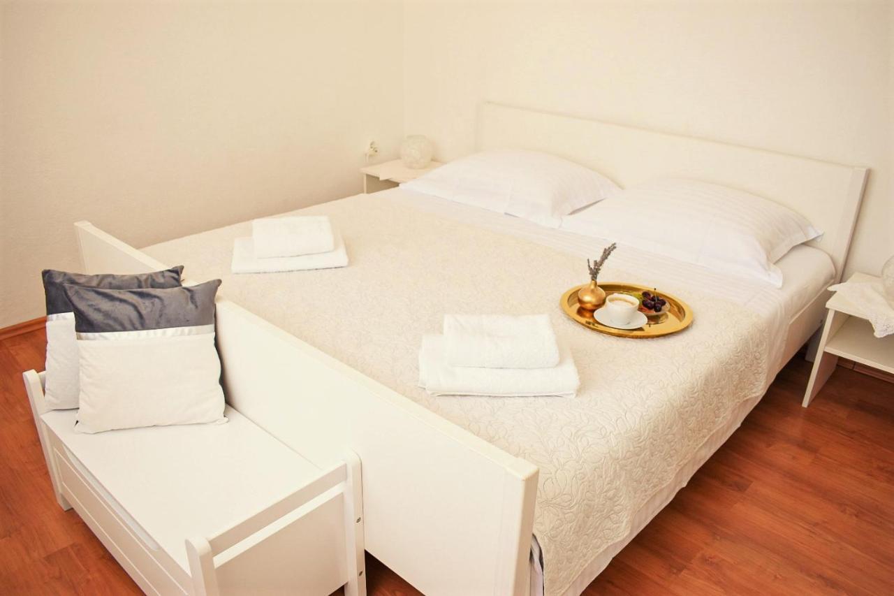 Seaview Pool Apartment-Lumiere, Island Hvar-Gdinj Ngoại thất bức ảnh