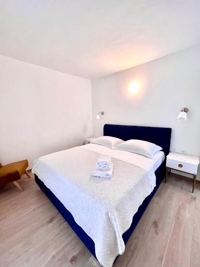 Seaview Pool Apartment-Lumiere, Island Hvar-Gdinj Ngoại thất bức ảnh
