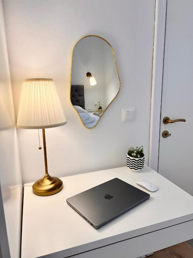 Seaview Pool Apartment-Lumiere, Island Hvar-Gdinj Ngoại thất bức ảnh