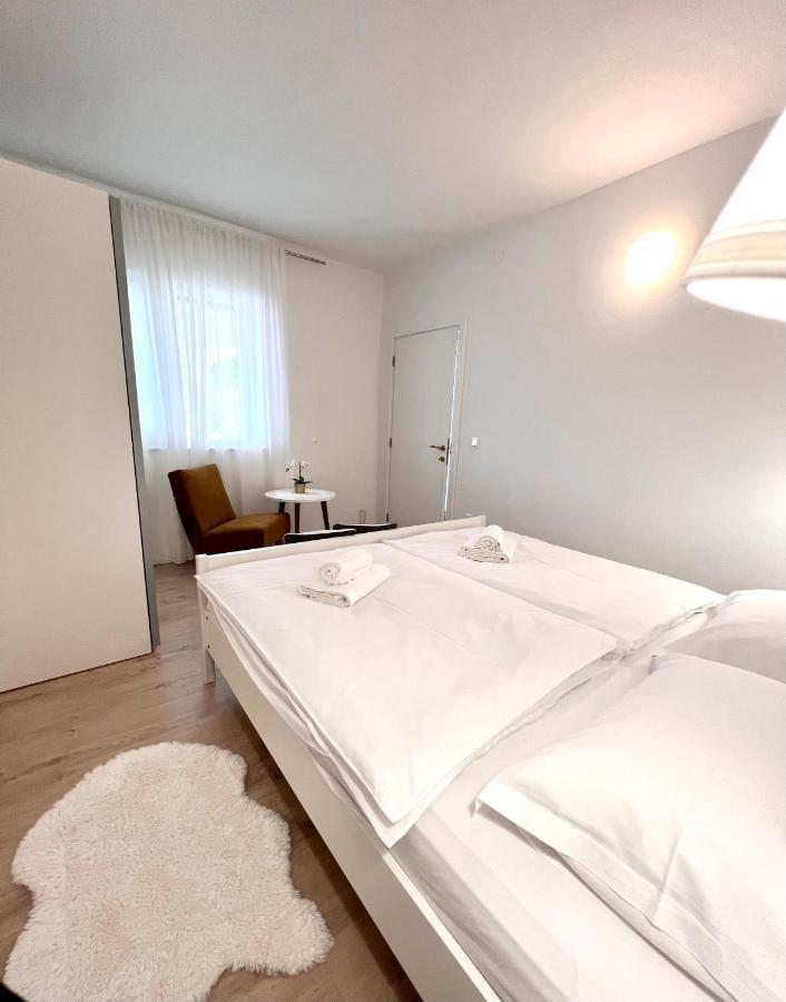 Seaview Pool Apartment-Lumiere, Island Hvar-Gdinj Ngoại thất bức ảnh