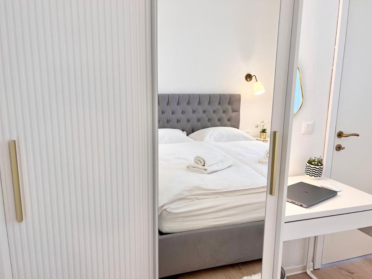 Seaview Pool Apartment-Lumiere, Island Hvar-Gdinj Ngoại thất bức ảnh