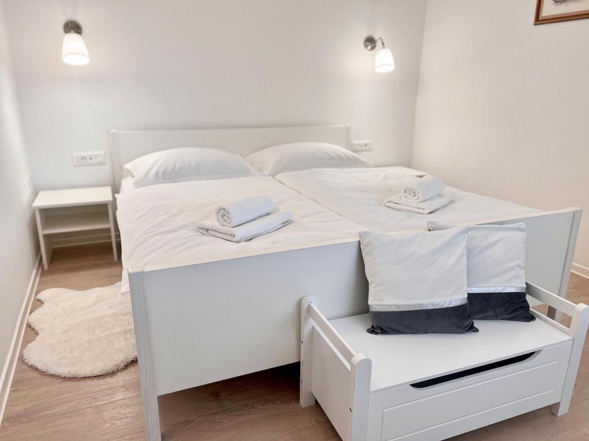Seaview Pool Apartment-Lumiere, Island Hvar-Gdinj Ngoại thất bức ảnh